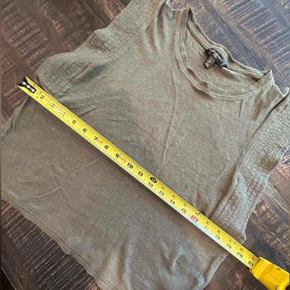 Banana Republic Linen Top Shirt Sleeveless Muscle khaki Size Small - Picture 5 of 7